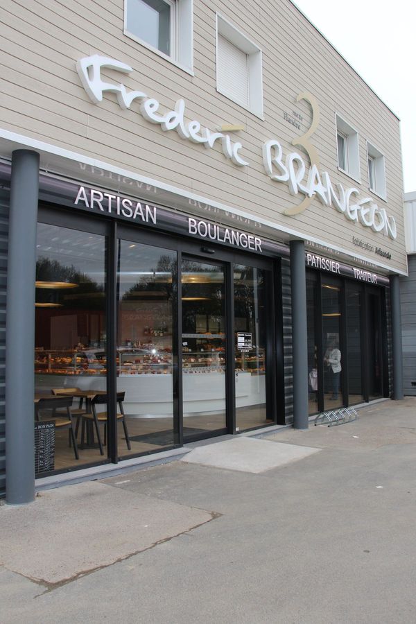 Agencement Boulangerie Pâtisserie Traiteur Brangeon - La Chapelle Sur Erdre (44)