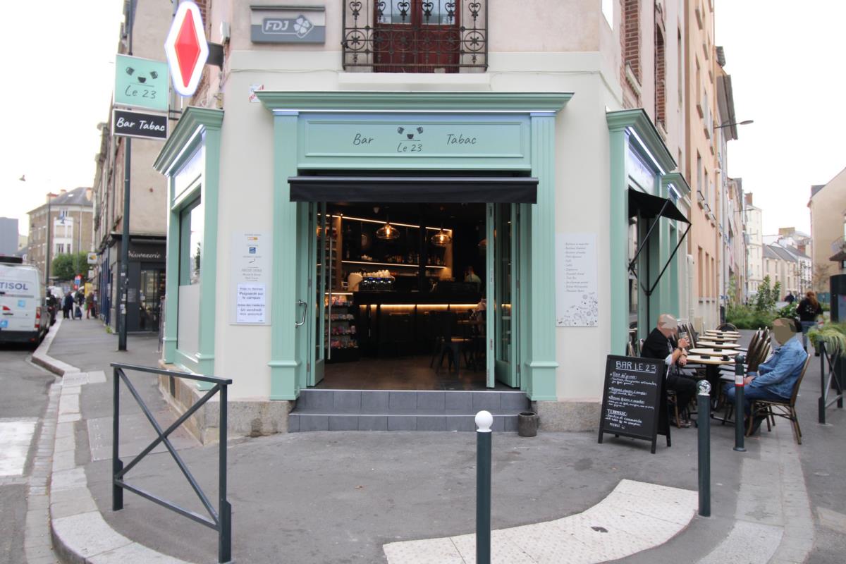 Agencement BAR FACADE BAR LE 23 - RENNES (35)