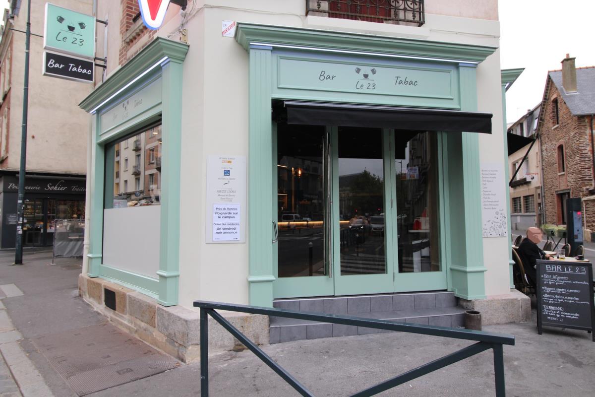 Agencement BAR FACADE BAR LE 23 - RENNES (35)
